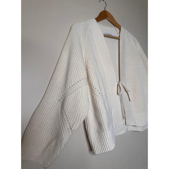 Mod Goddess Cream Cable Knit Sweater with Bow Accent SMALL - Picture 3 of 7